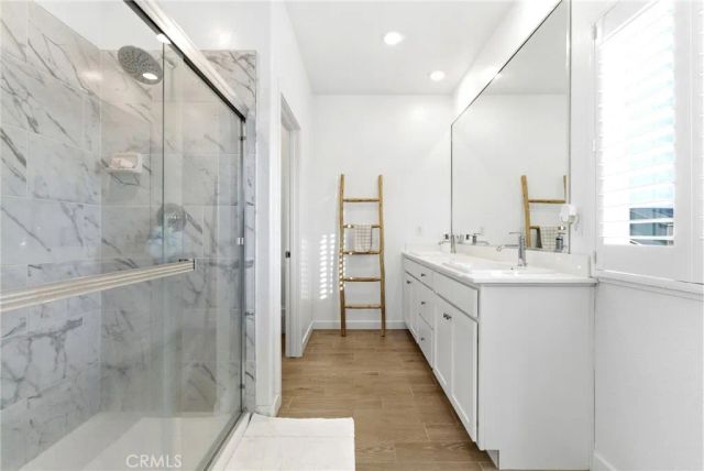 2459 W Hampton, Hanford, CA 93230