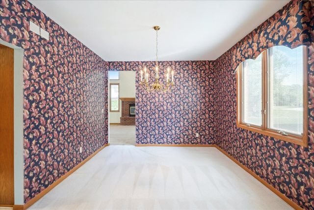 40448 Emerald W, Clinton Charter Twp, MI 48038