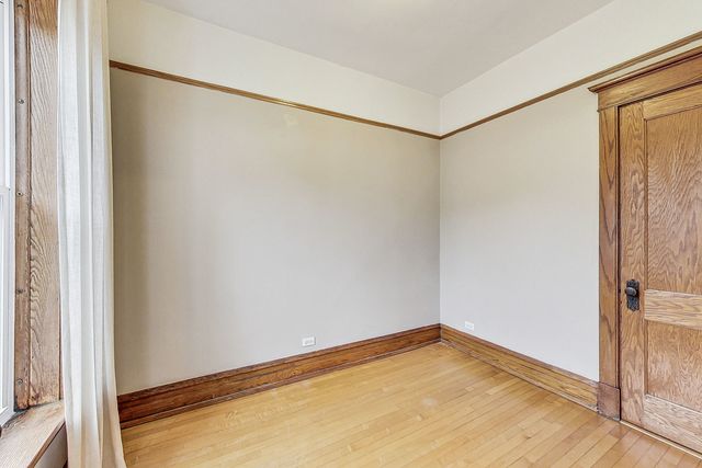 1312 W Nelson Street 3, Chicago, IL 60657