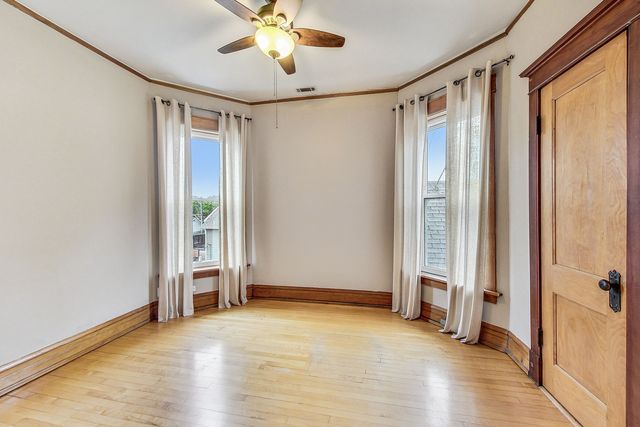 1312 W Nelson Street 3, Chicago, IL 60657