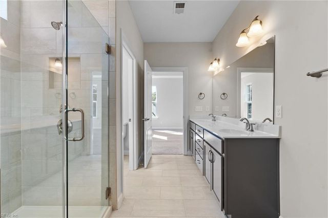 242 Quarter Horse LOOP, Hertford, NC 27944