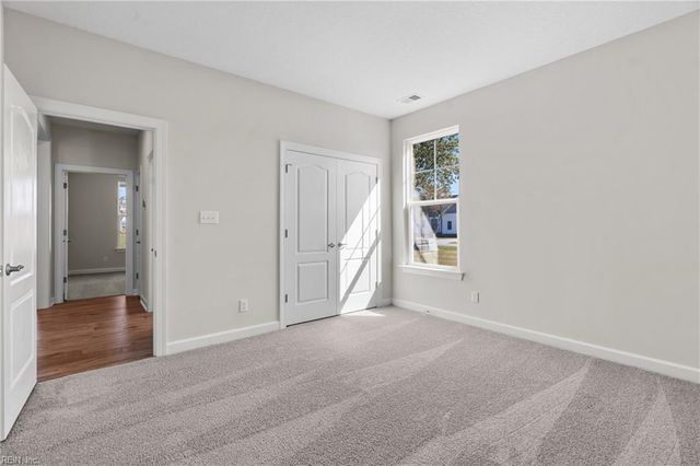 242 Quarter Horse LOOP, Hertford, NC 27944