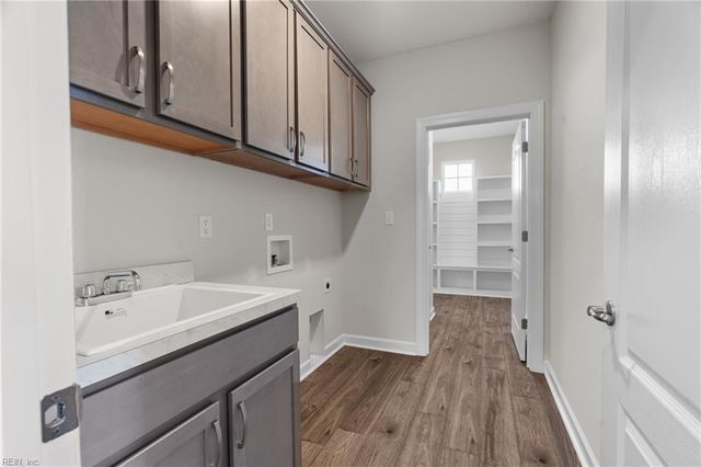 242 Quarter Horse LOOP, Hertford, NC 27944