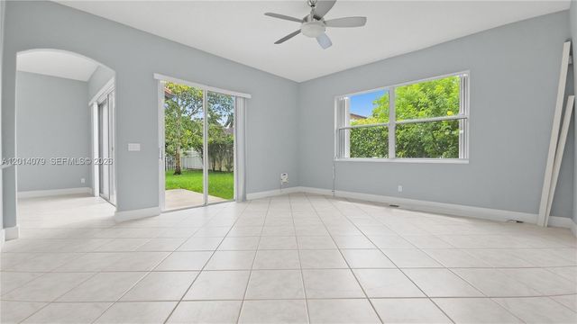 1101 NW 180th Avenue, Pembroke Pines, FL 33029