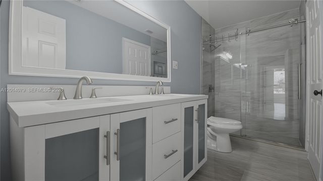 1101 NW 180th Avenue, Pembroke Pines, FL 33029