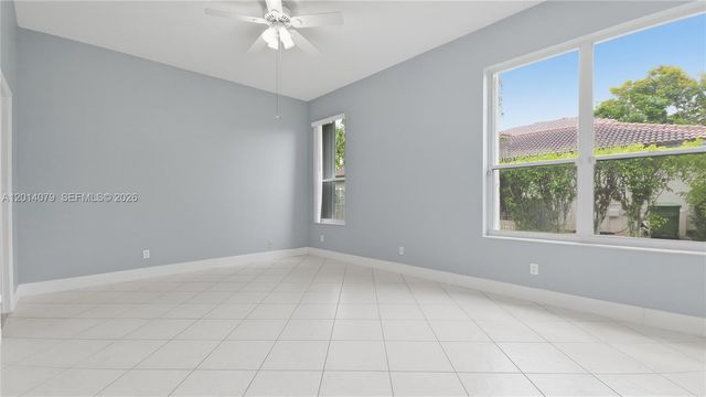 1101 NW 180th Avenue, Pembroke Pines, FL 33029