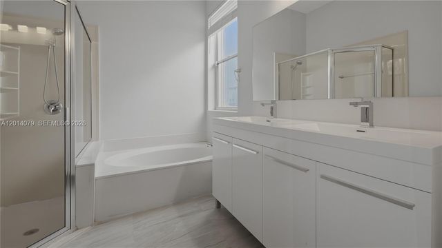 1101 NW 180th Avenue, Pembroke Pines, FL 33029