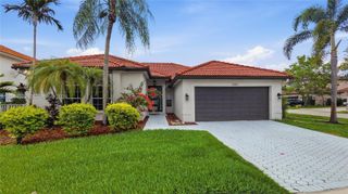 1101 NW 180th Avenue, Pembroke Pines, FL 33029