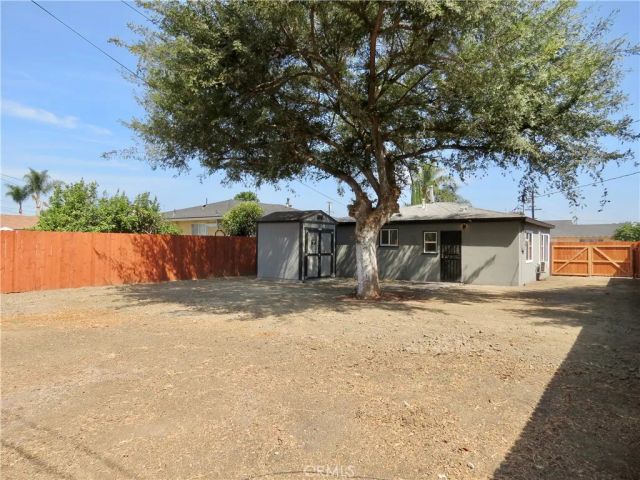 4950 E San Rafael, Compton, CA 90221