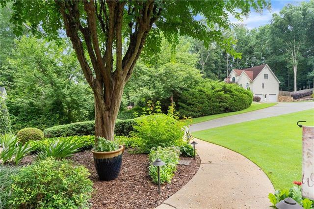 7855 Wynfield Drive, Cumming, GA 30040