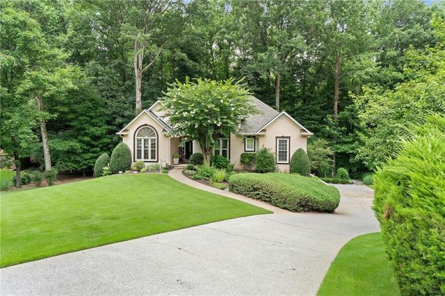 7855 Wynfield Drive, Cumming, GA 30040
