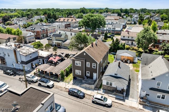 158 S 5th Ave, Manville Boro, NJ 08835