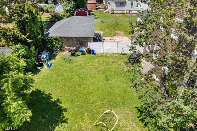 158 S 5th Ave, Manville Boro, NJ 08835