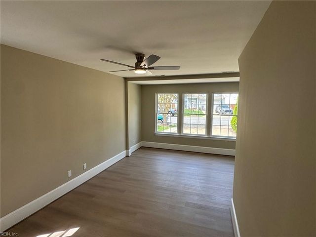 229 Judith CIR, Yorktown, VA 23693