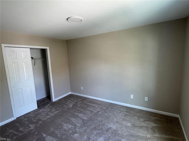 229 Judith CIR, Yorktown, VA 23693