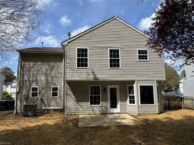 229 Judith CIR, Yorktown, VA 23693