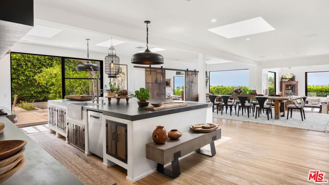 27860 Winding Way, Malibu, CA 90265