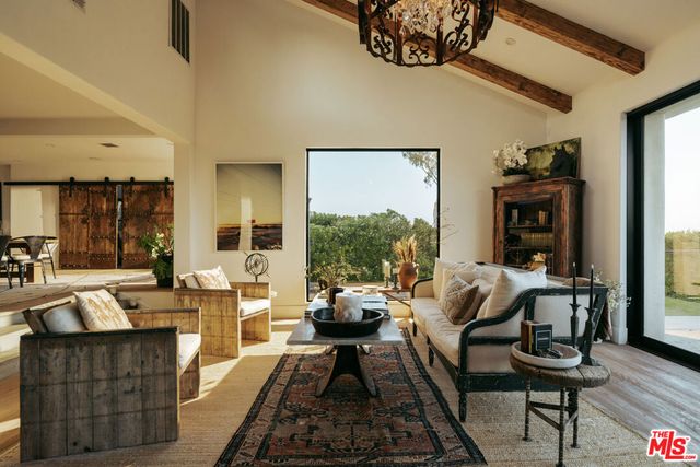 27860 Winding Way, Malibu, CA 90265