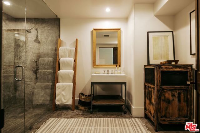 27860 Winding Way, Malibu, CA 90265