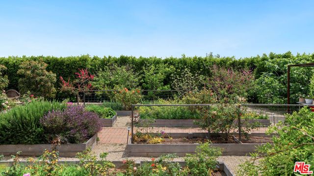 27860 Winding Way, Malibu, CA 90265