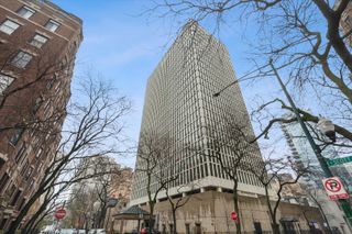 1 E Scott Street 1112, Chicago, IL 60610