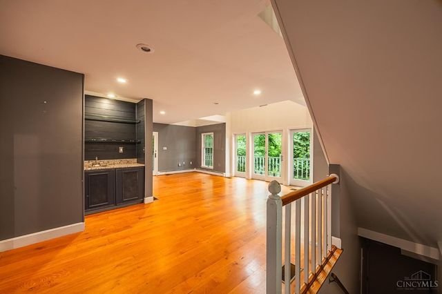 1588 Moon Valley Lane, Anderson Twp, OH 45230