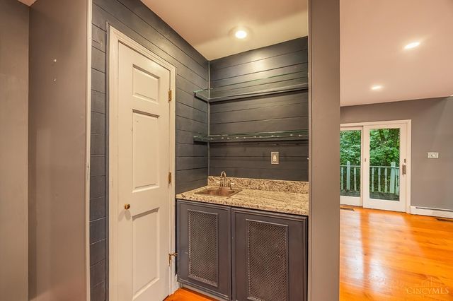 1588 Moon Valley Lane, Anderson Twp, OH 45230