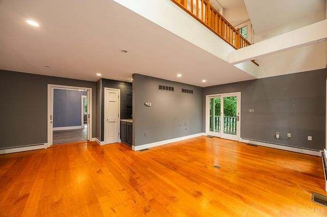 1588 Moon Valley Lane, Anderson Twp, OH 45230