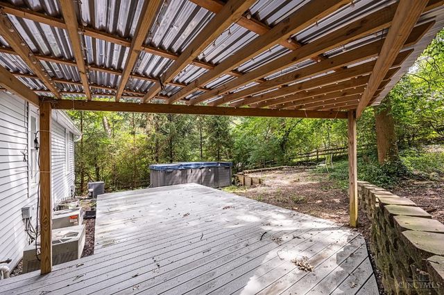 1588 Moon Valley Lane, Anderson Twp, OH 45230