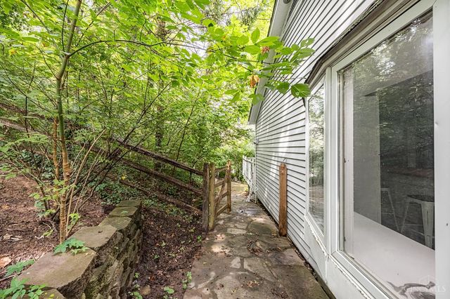 1588 Moon Valley Lane, Anderson Twp, OH 45230