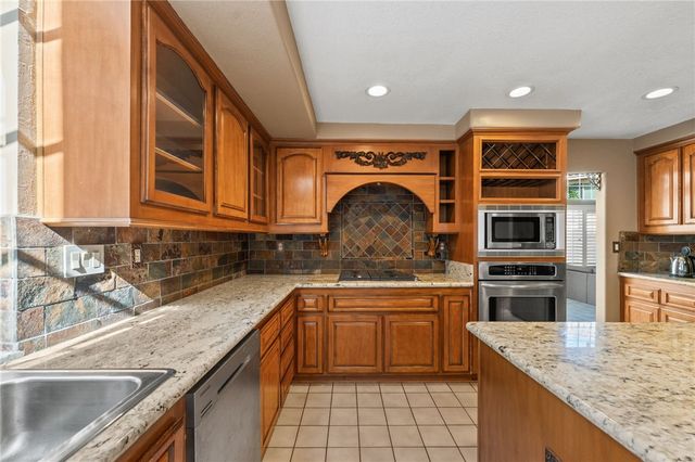 4279 San Ramon, Corona, CA 92882