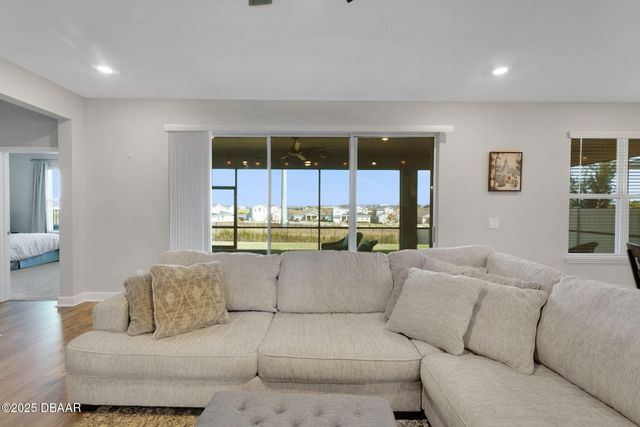 2958 Crest Wave Drive, Clermont, FL 34711