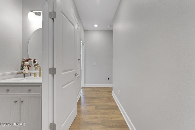 2958 Crest Wave Drive, Clermont, FL 34711