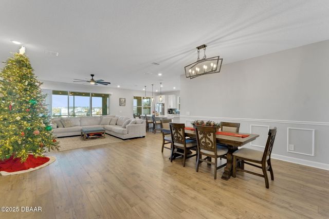 2958 Crest Wave Drive, Clermont, FL 34711