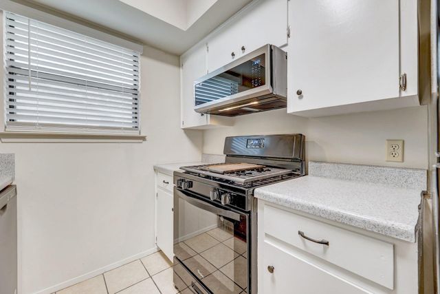 2008 Old West PL A, Round Rock, TX 78681