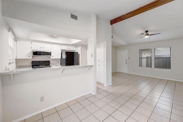 2008 Old West PL A, Round Rock, TX 78681
