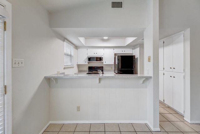 2008 Old West PL A, Round Rock, TX 78681