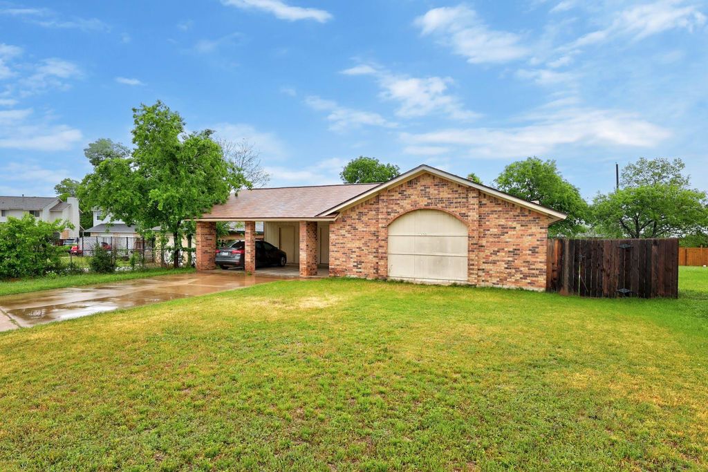 2008 Old West PL A, Round Rock, TX 78681