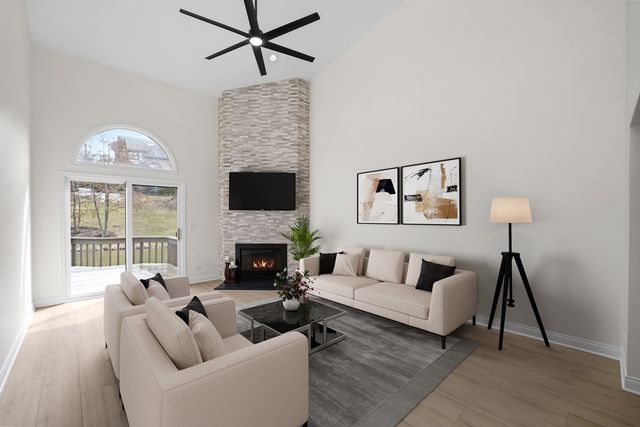 14449 Golf Road, Orland Park, IL 60462