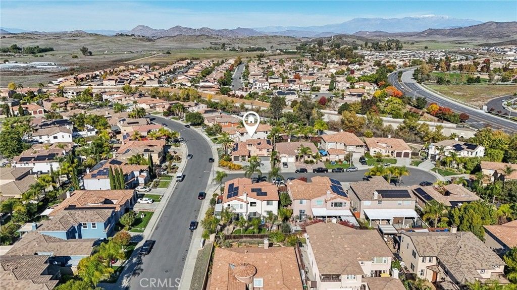 Image 8 of property listing at 32684 Salvia Circle, Winchester, CA 92596