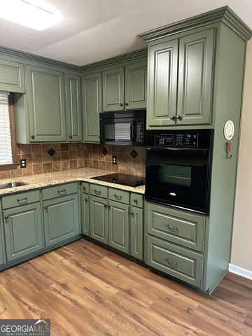 1531 Bouldercrest Circle, Watkinsville, GA 30677