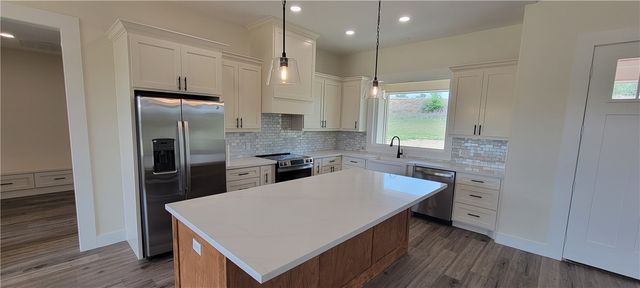 1439 Lone Star Lane, Franklin, TX 77856