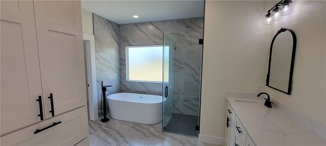 1439 Lone Star Lane, Franklin, TX 77856