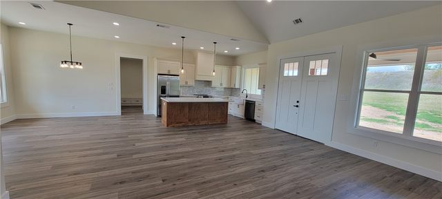 1439 Lone Star Lane, Franklin, TX 77856