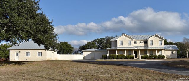 32010 OAK RIDGE PKWY, Bulverde, TX 78163