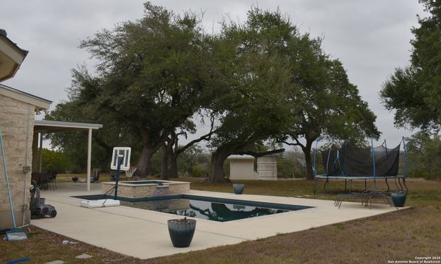 32010 OAK RIDGE PKWY, Bulverde, TX 78163