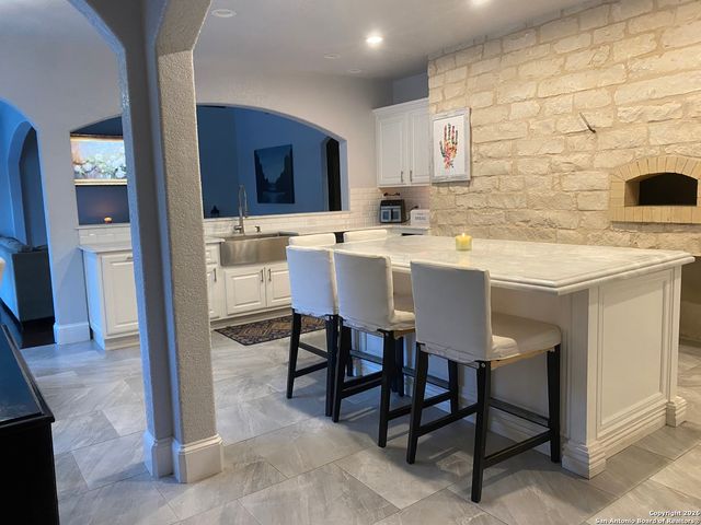 32010 OAK RIDGE PKWY, Bulverde, TX 78163