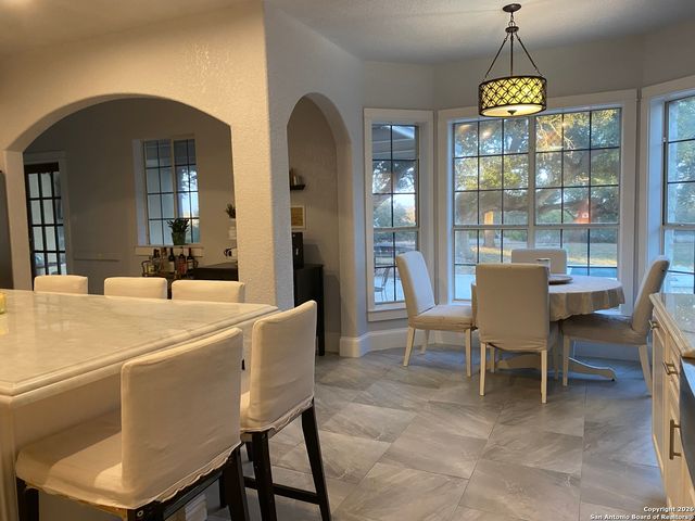 32010 OAK RIDGE PKWY, Bulverde, TX 78163