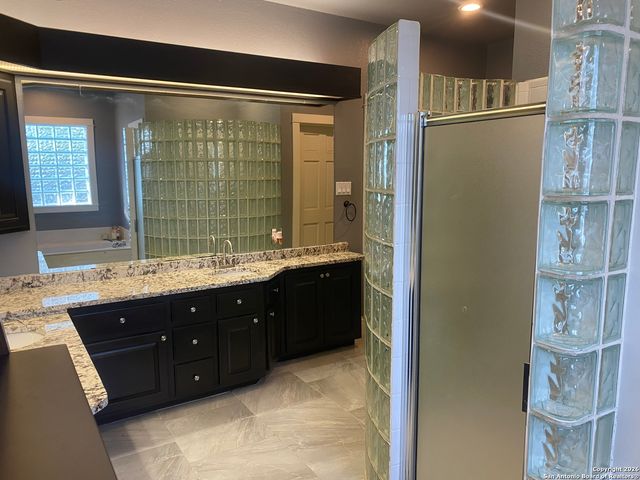 32010 OAK RIDGE PKWY, Bulverde, TX 78163