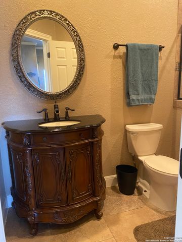 32010 OAK RIDGE PKWY, Bulverde, TX 78163